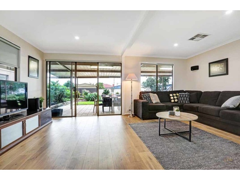 18 Douglas Street, Flinders Park SA 5025