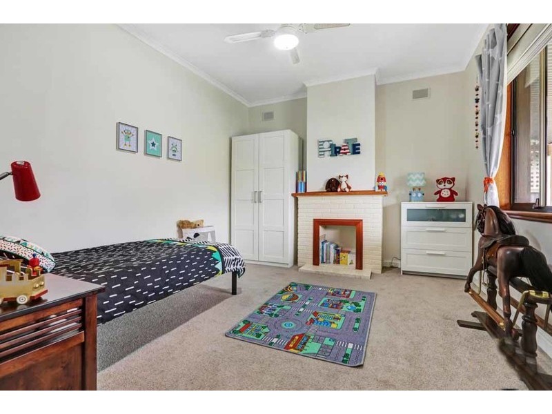 18 Douglas Street, Flinders Park SA 5025