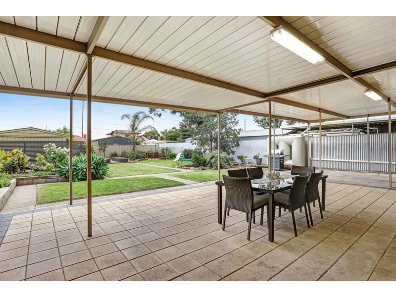 18 Douglas Street, Flinders Park SA 5025