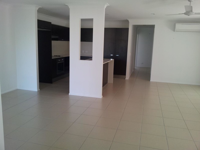 7/15 Dunes Court, Peregian Springs QLD 4573