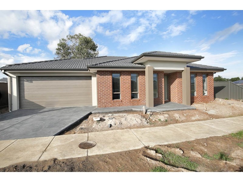 14 Quail Drive, Lara VIC 3212