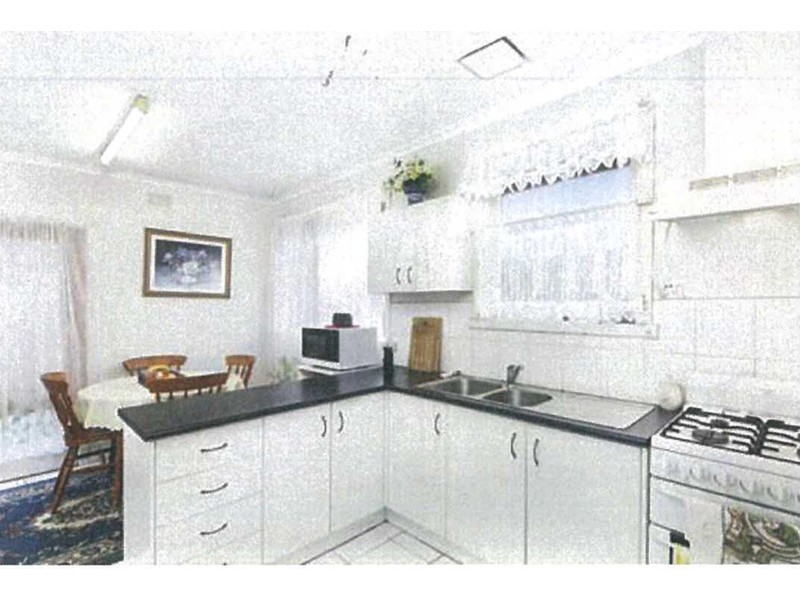 1 Peter Street, Doncaster East VIC 3109