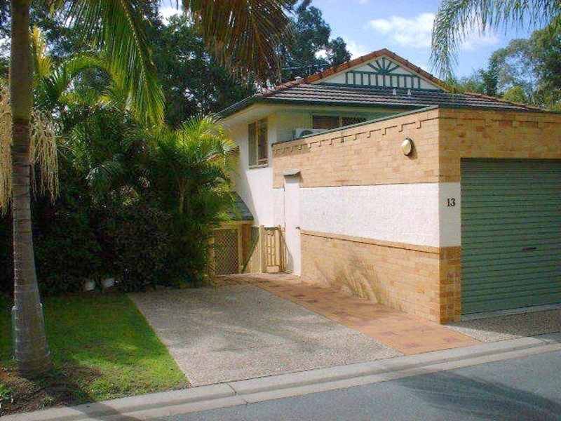 13/19 Merlin Terrace, Kenmore QLD 4069
