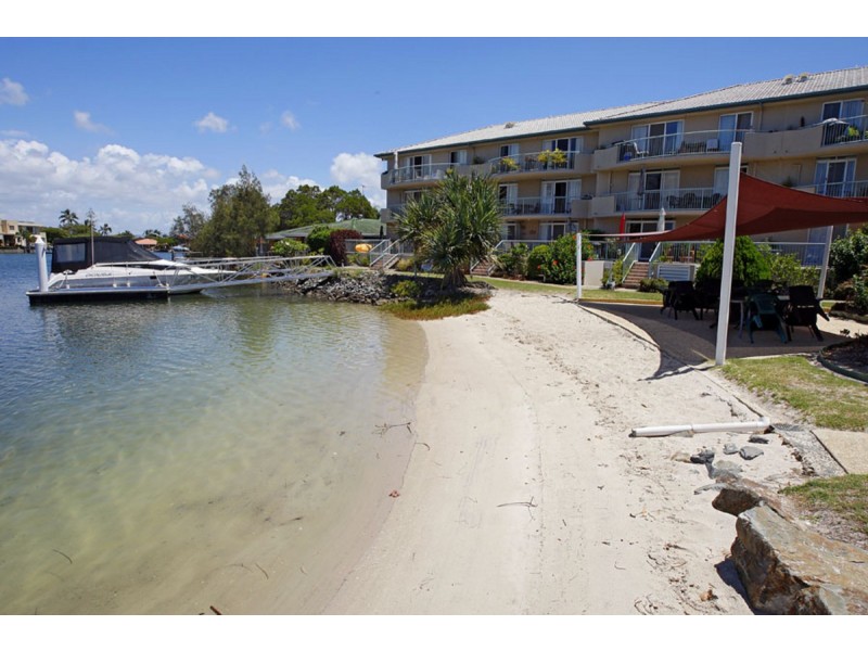9/26 Back Street, Biggera Waters QLD 4216