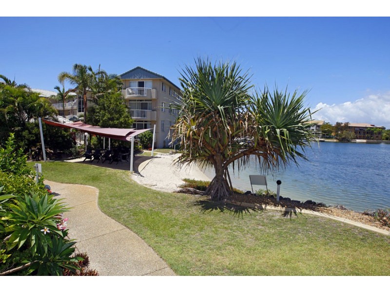 9/26 Back Street, Biggera Waters QLD 4216