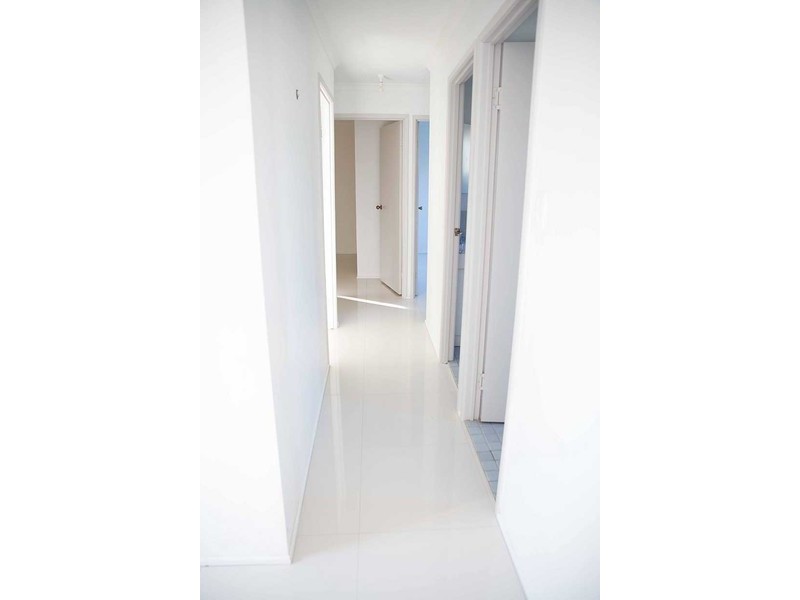 37 Bedford Crescent, Eagleby QLD 4207