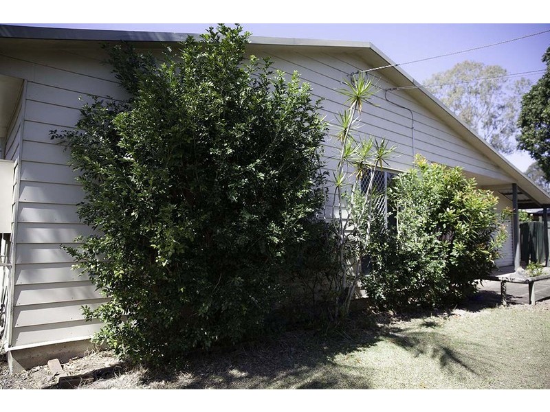 37 Bedford Crescent, Eagleby QLD 4207