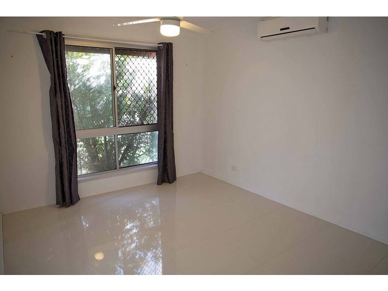 37 Bedford Crescent, Eagleby QLD 4207