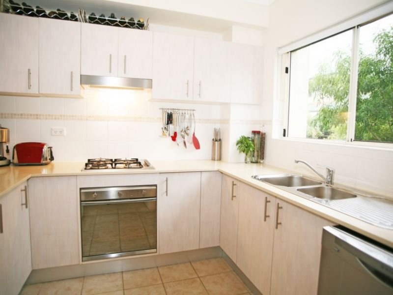 11/80 Old Pittwater Road, Brookvale NSW 2100