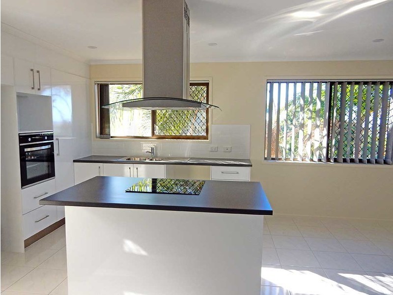 3/18 Kalinda Avenue, Mooloolaba QLD 4557