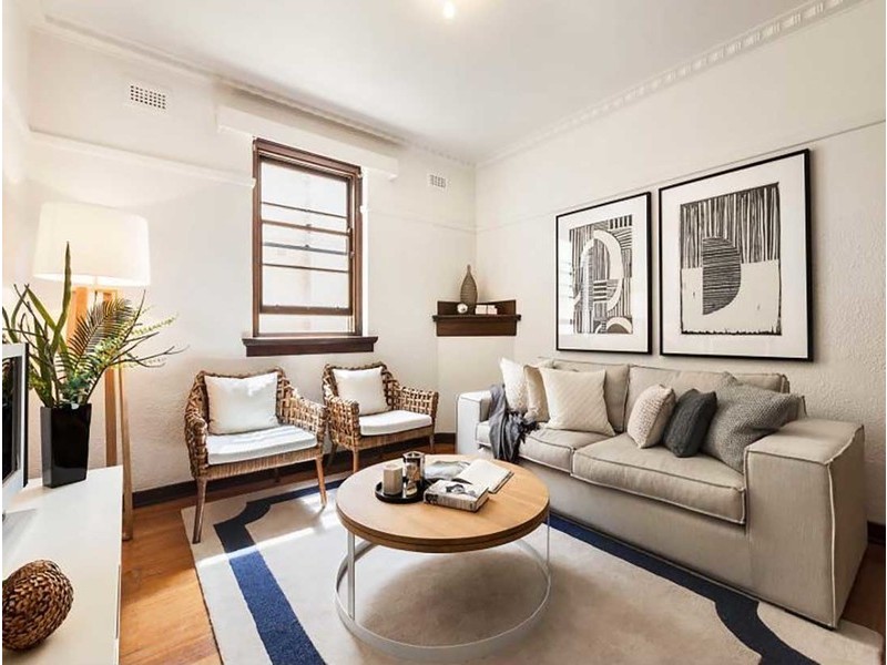 2 Clendon Street, Armadale VIC 3143