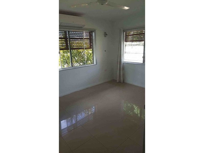 58 Oleander Street, Holloways Beach QLD 4878