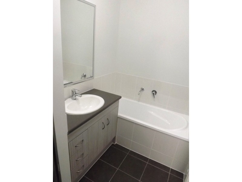 1/13 Blessing Street, Boronia Heights QLD 4124