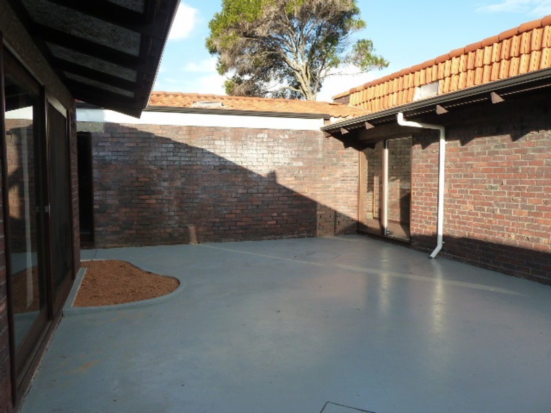 9 Jon Sanders Drive, Wembley WA 6014