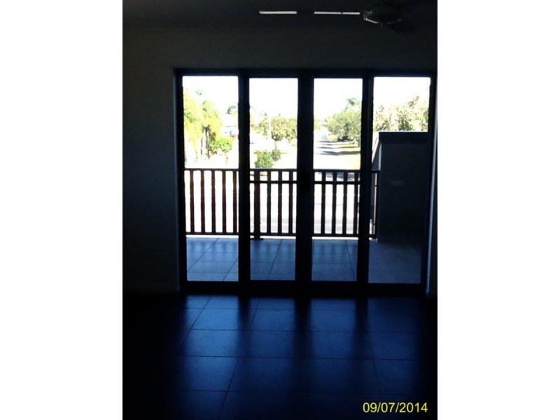 4/30 Byron Street, Mackay QLD 4740