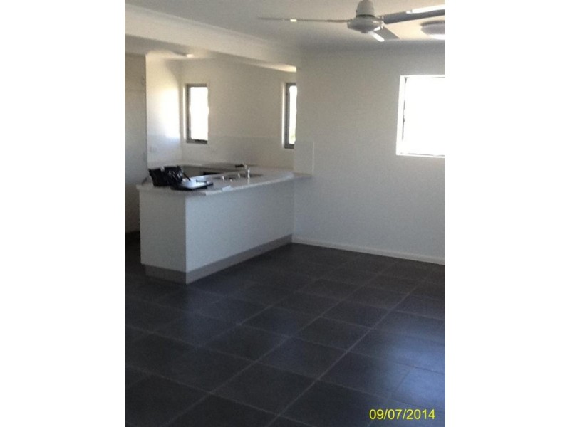 4/30 Byron Street, Mackay QLD 4740