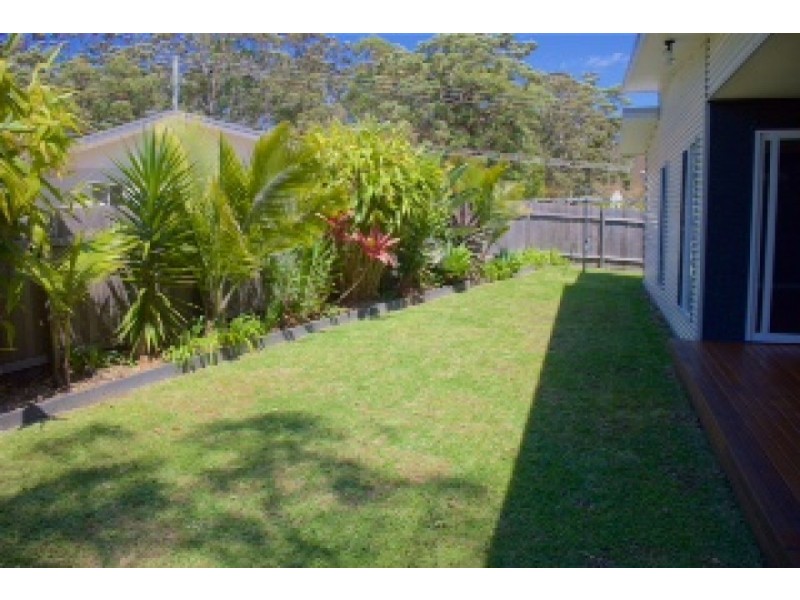 4 Patsy’s Flat Road, Smiths Lake NSW 2428