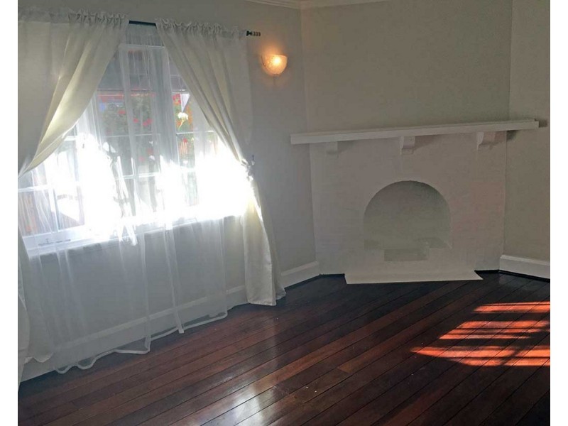 8 William Street, Shenton Park WA 6008