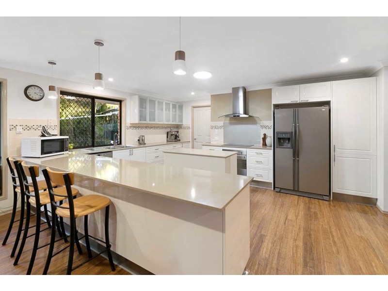 7 Nariah Court, Karana Downs QLD 4306