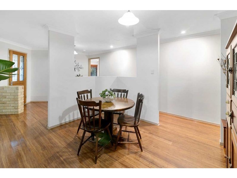 7 Nariah Court, Karana Downs QLD 4306