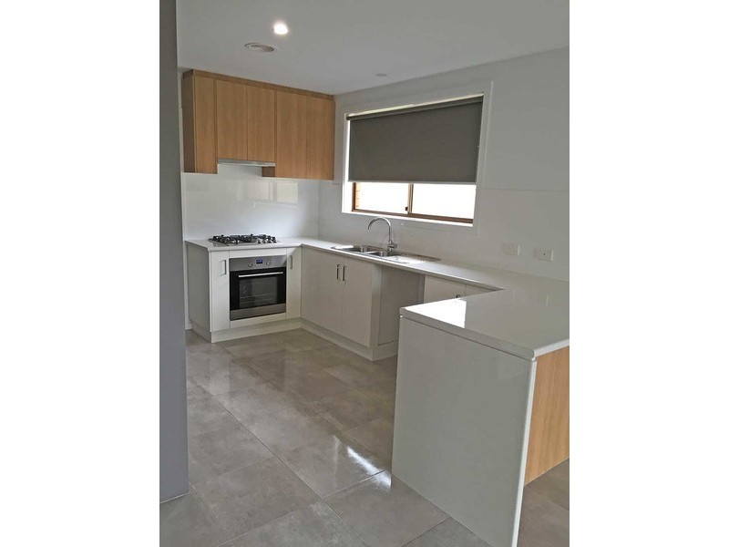 27 Beckham Street, Shepparton VIC 3630