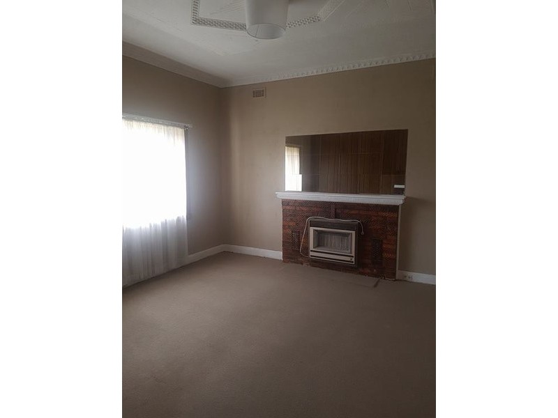 22 Lyonsville Avenue, Preston VIC 3072