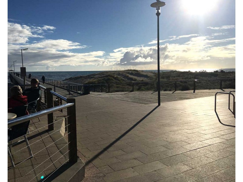 558 Seaview Road, Grange SA 5022