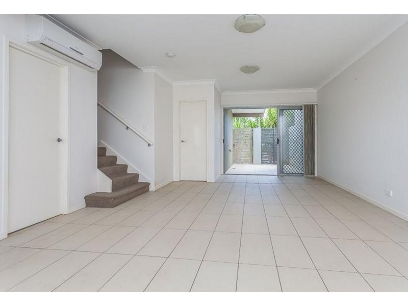 22/9 Houghton Street, Petrie QLD 4502