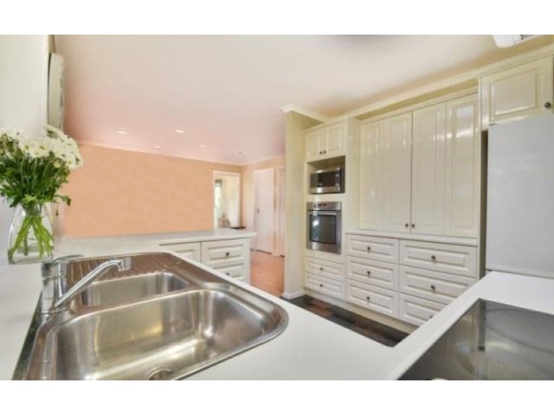 43 Tatiara Road, Happy Valley SA 5159