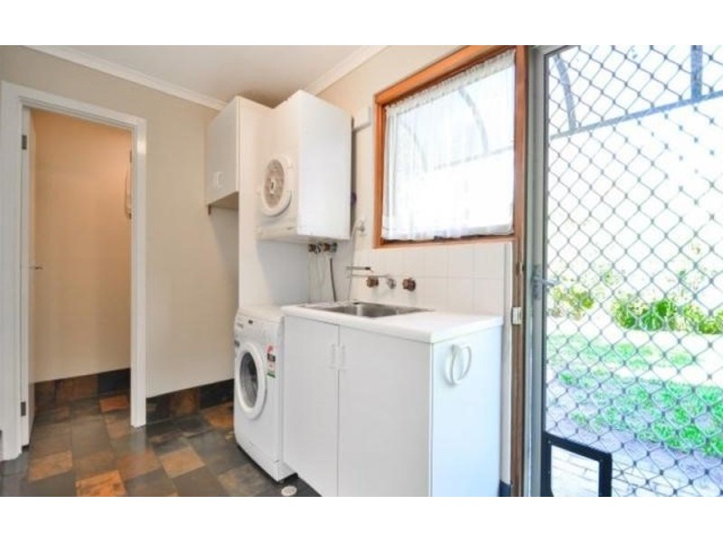 43 Tatiara Road, Happy Valley SA 5159