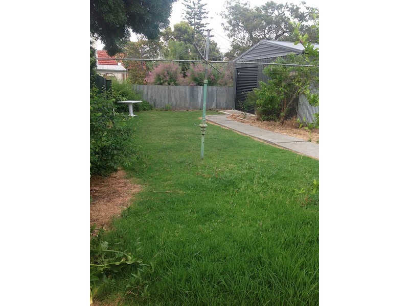 1 Young Street, Glenelg East SA 5045