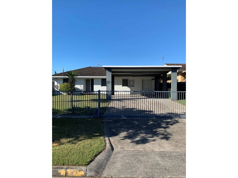 14 Barracuda Court, Palm Beach QLD 4221