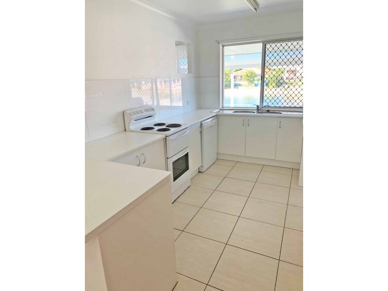 14 Barracuda Court, Palm Beach QLD 4221