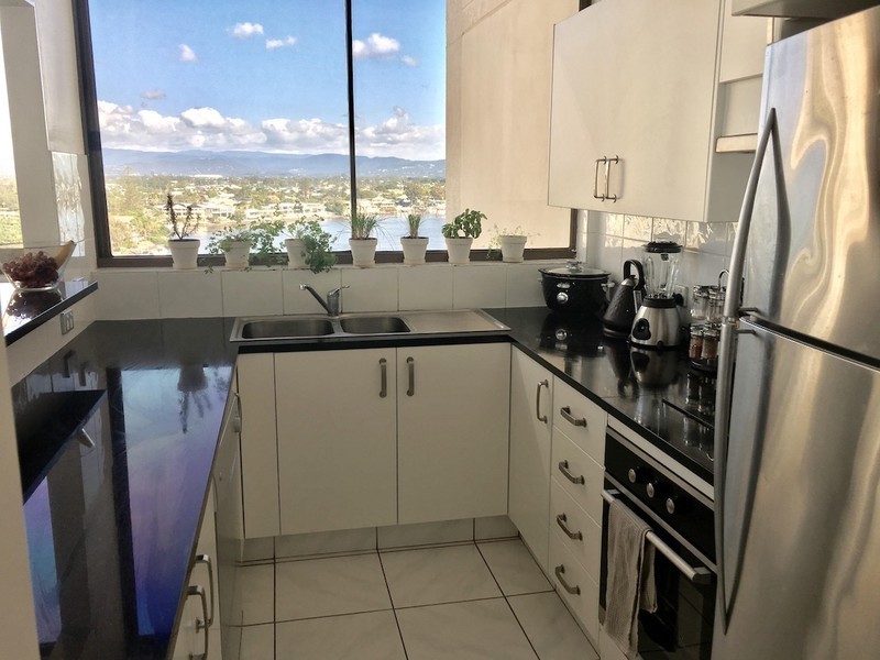 33/2916 Gold Coast Highway, Surfers Paradise QLD 4217