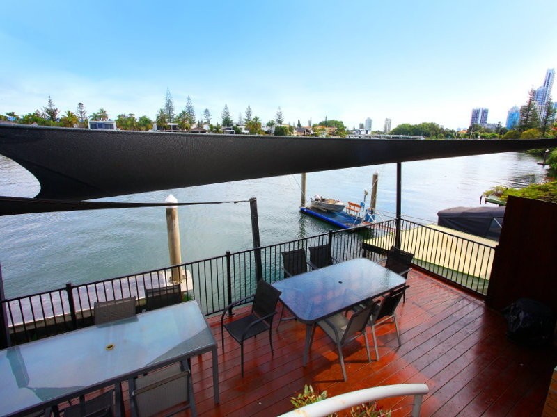 33/2916 Gold Coast Highway, Surfers Paradise QLD 4217