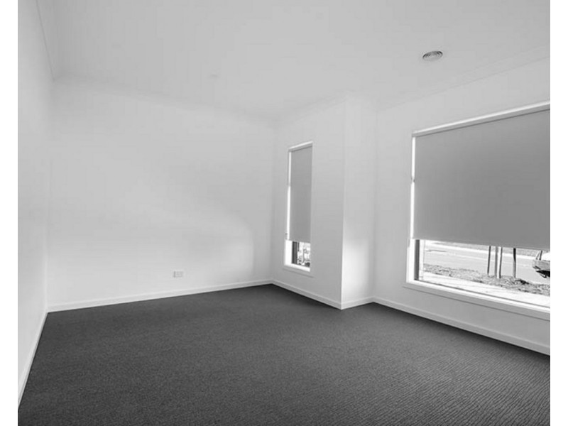 35 Compass Way, Mount Duneed VIC 3216