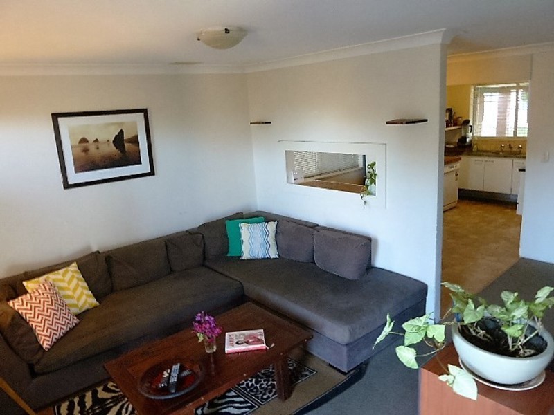 21 Allinga Cresent, Craigie WA 6025