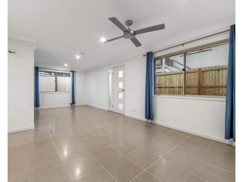 310 Mount Gravatt-Capalaba Road, Wishart QLD 4122