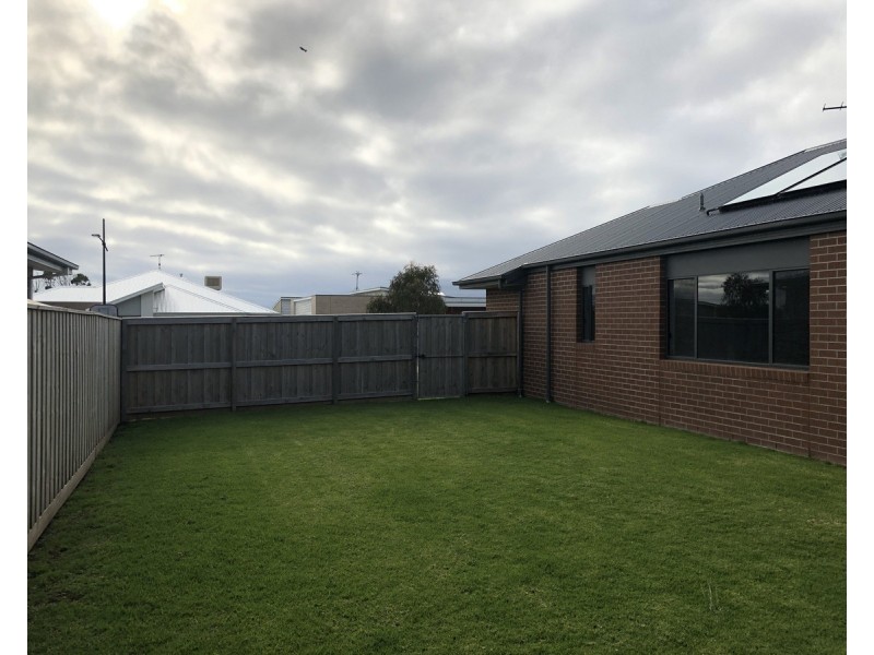 13 Redwood Place, Ocean Grove VIC 3226