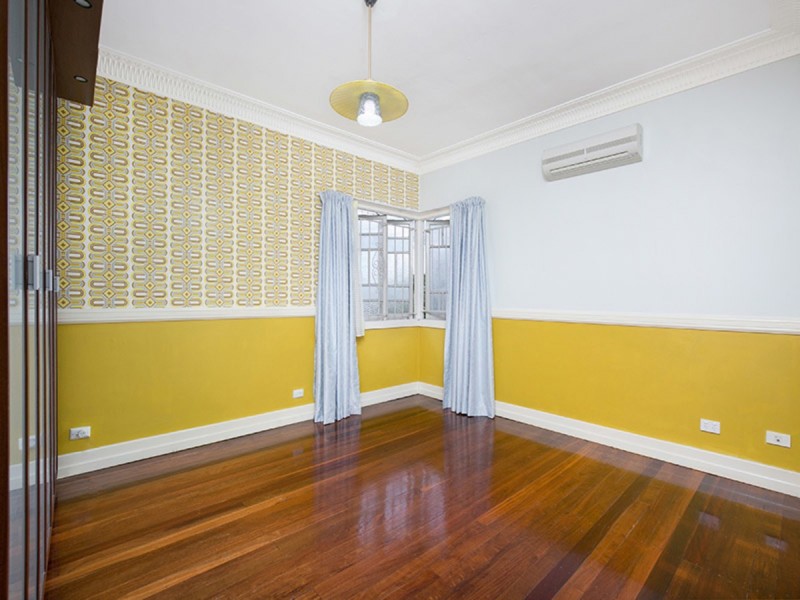 107 Ellen Street, Oxley QLD 4075