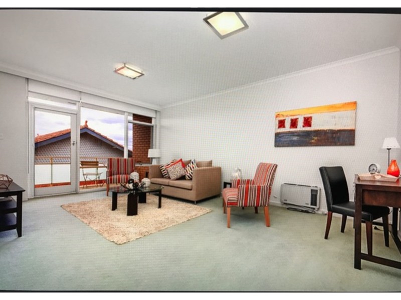 4/30 Hartwood Street, Kew East VIC 3102