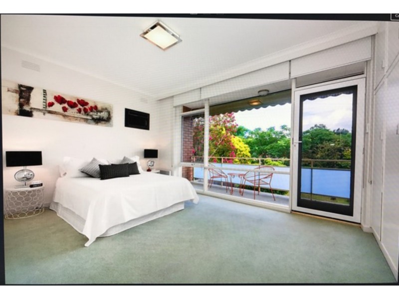 4/30 Hartwood Street, Kew East VIC 3102