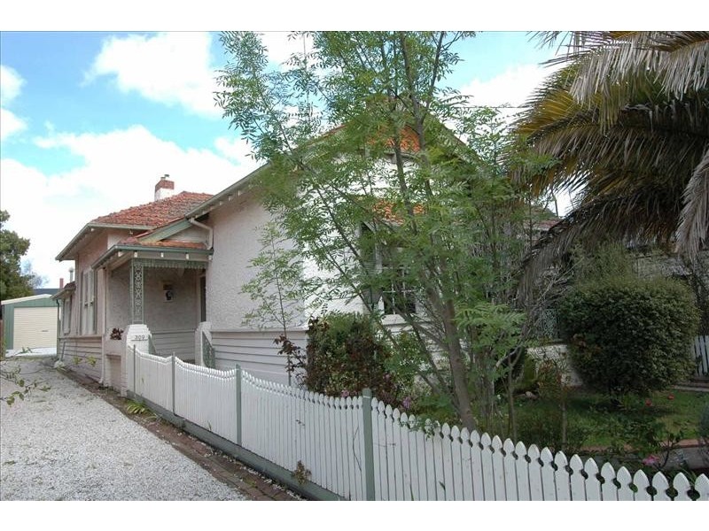 309 MacArthur Street, Soldiers Hill VIC 3350