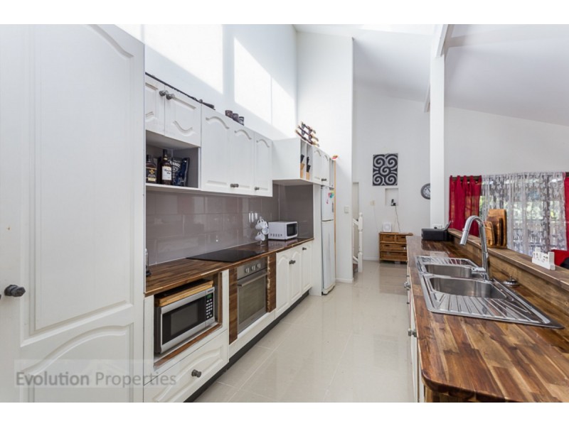 25 Glen Osmond Drive, Yatala QLD 4207