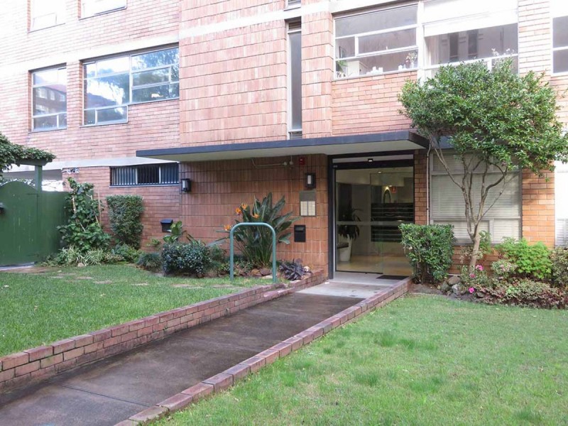 12/10 Barncleuth Square, Elizabeth Bay NSW 2011