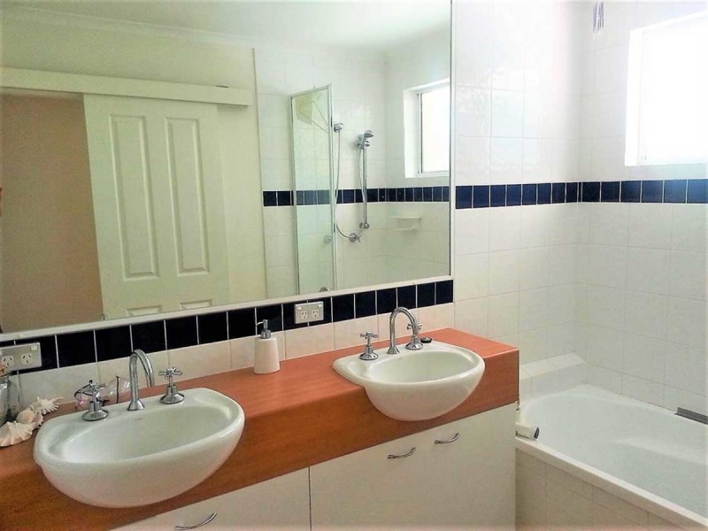 33 Le Claire Place, Buderim QLD 4556