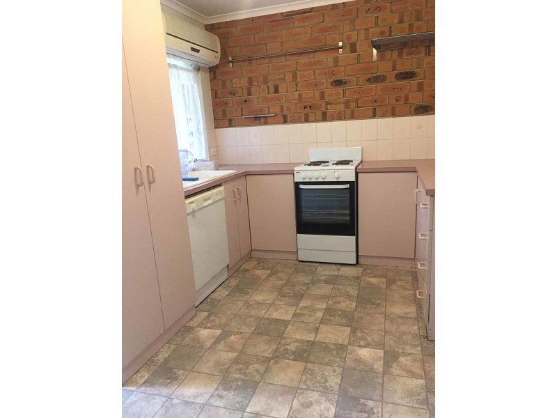 4/11 Ash Street, Aberfoyle Park SA 5159