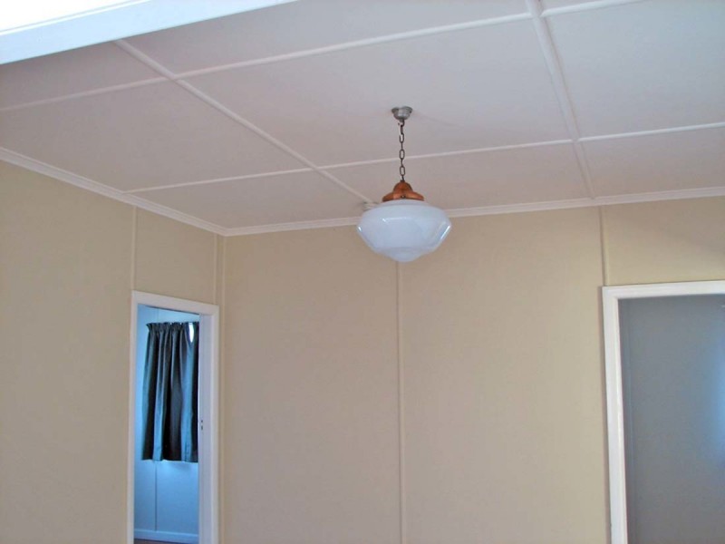 5 Birdwood Road, Holland Park West QLD 4121