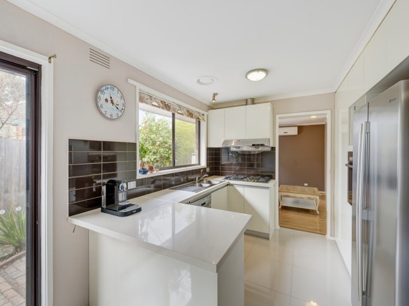 1/11 Grenfell Road, Mount Waverley VIC 3149