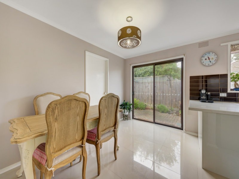 1/11 Grenfell Road, Mount Waverley VIC 3149